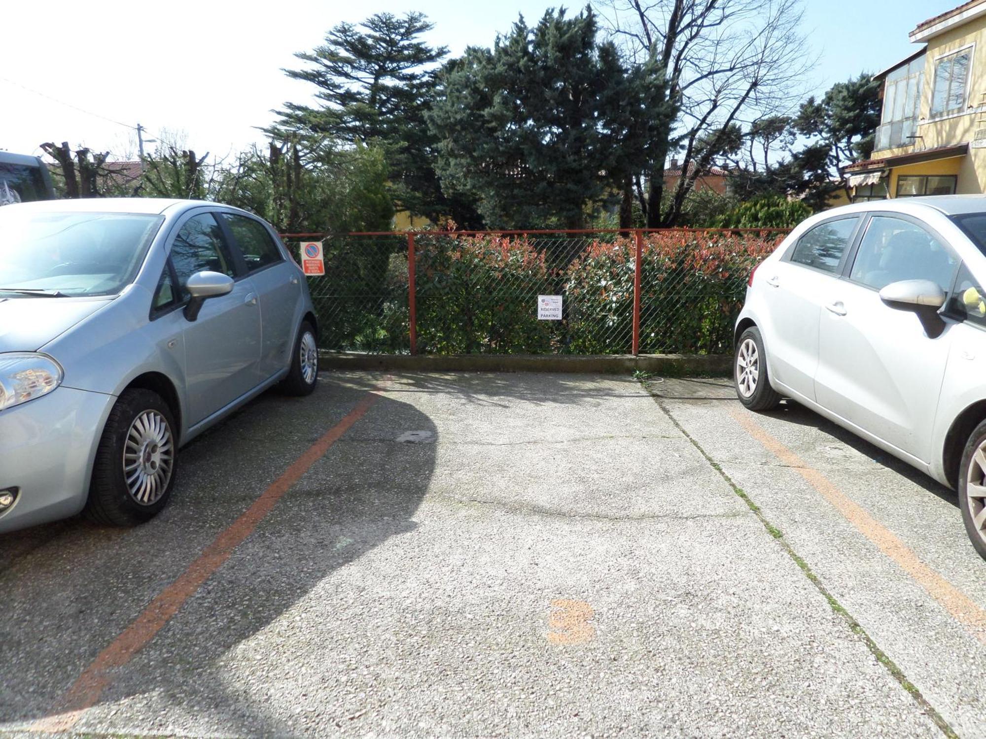 Apartamento Le Rose Trieste Exterior foto
