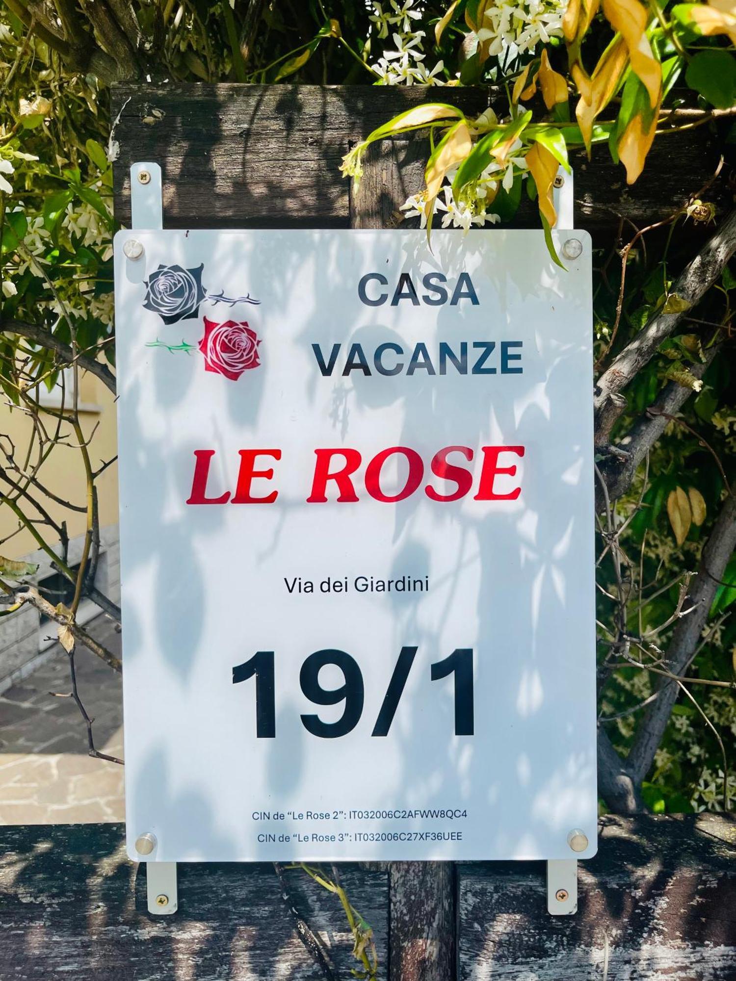 Apartamento Le Rose Trieste Exterior foto