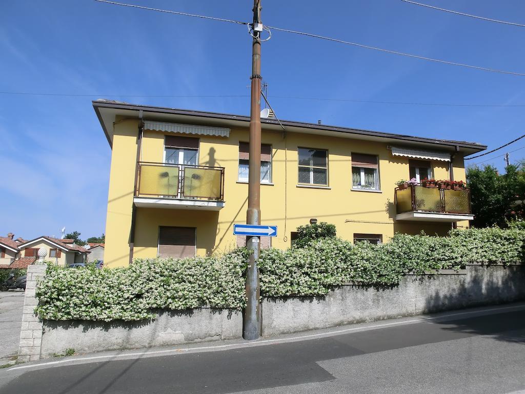 Apartamento Le Rose Trieste Habitación foto