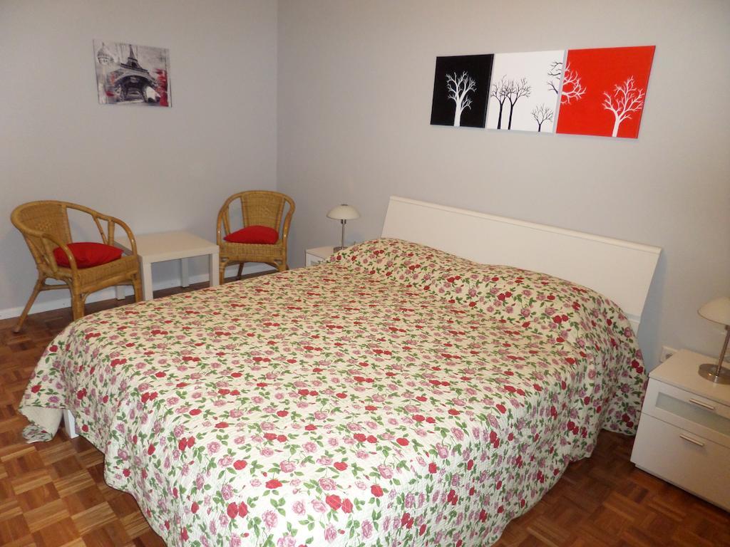 Apartamento Le Rose Trieste Habitación foto