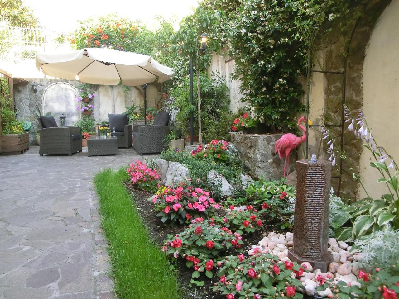 Apartamento Le Rose Trieste Exterior foto